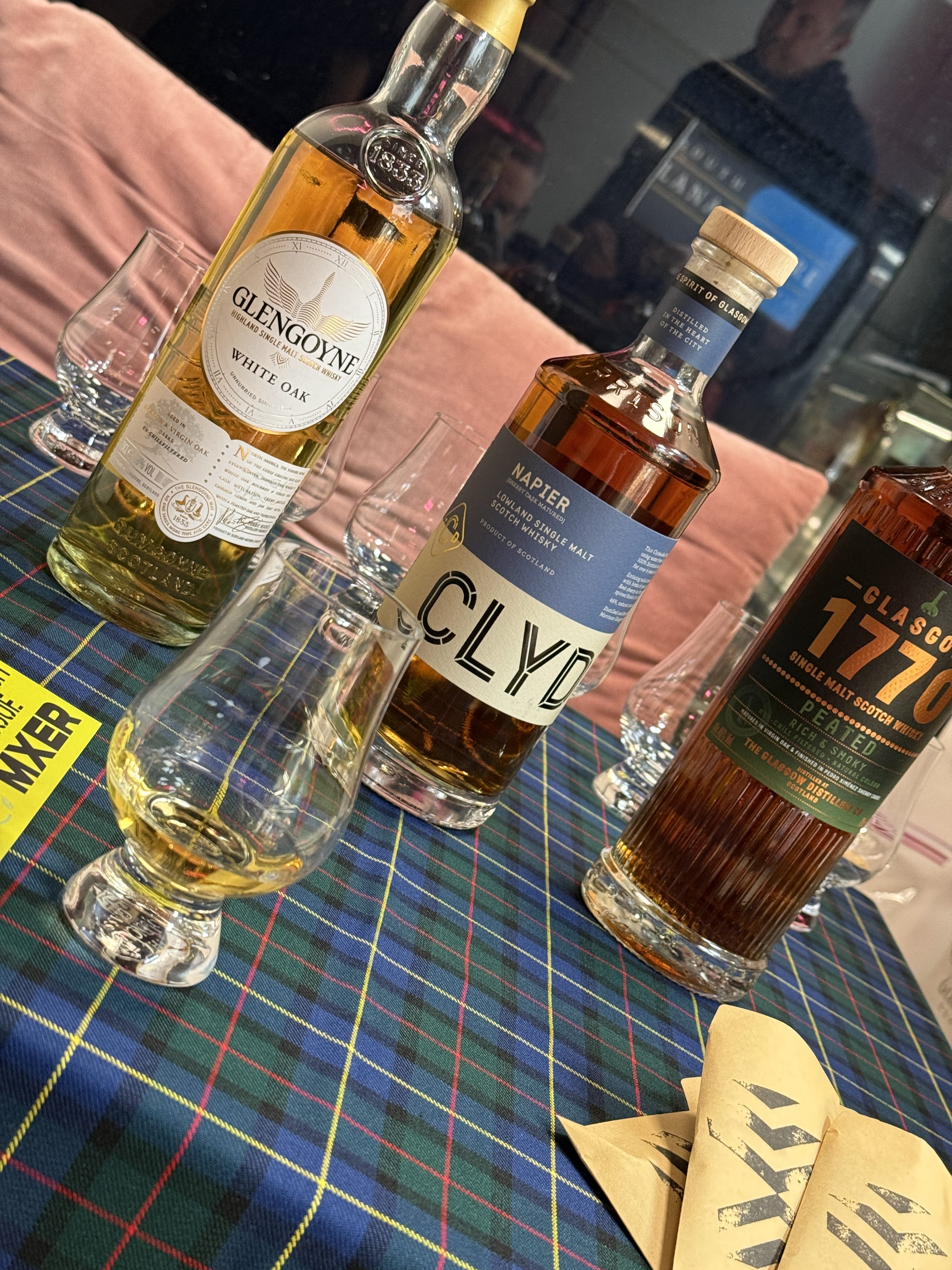 Rogue Transmission 002: WHISKY TASTINGS AND PUB CRAWLS IN GLASGOW
